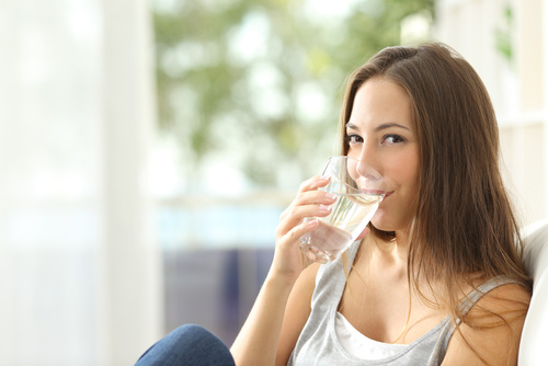 Por qu es necesario tener un filtro de agua en el hogar?